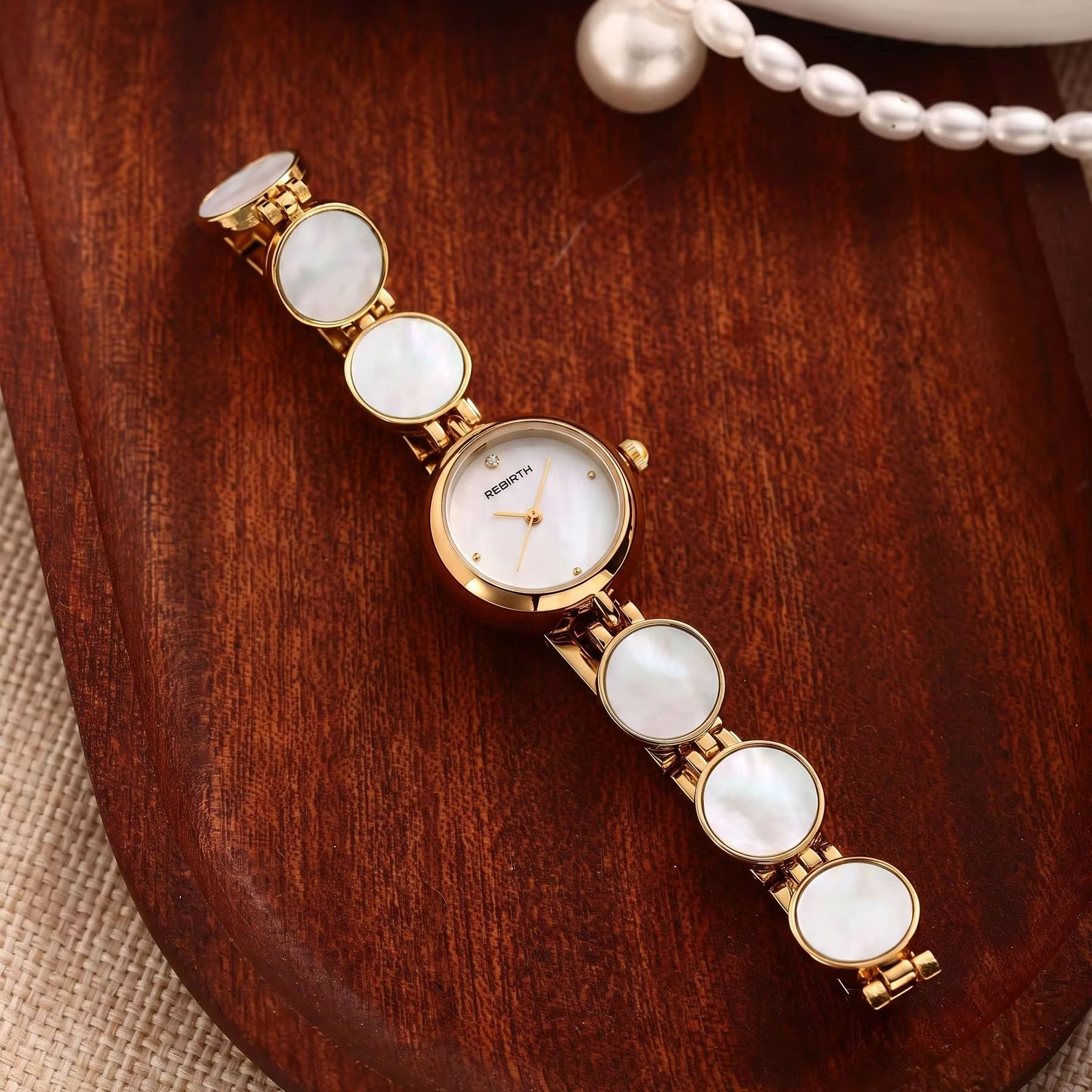Jewelry Watches Luxury - 라이트 럭셔리 네잎 클로버 다이아몬드 장식